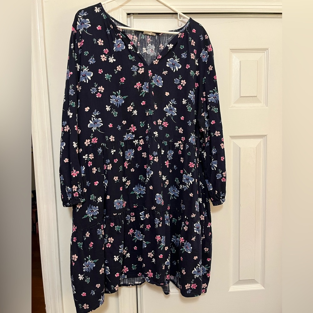 Gap tired flowy floral dress. Size XXL.